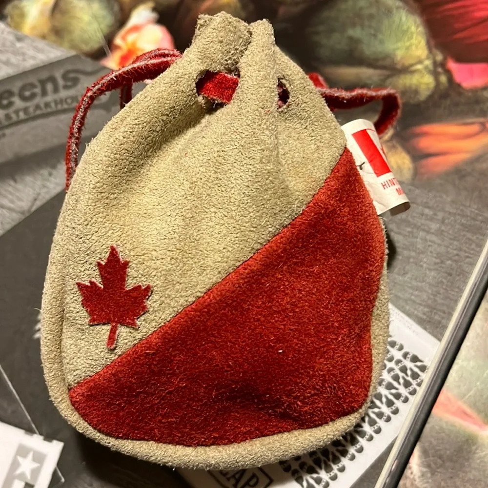 🍁 🇨🇦 🍁•🌳 Hinterland by Tilley 🌳• 🇨🇦🍁🇨🇦 - Picture 2 of 10